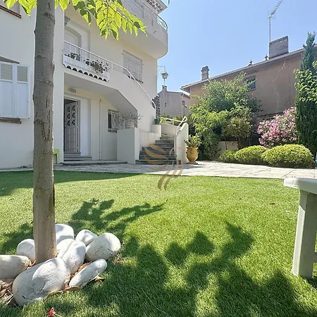 T3 Private Garden 2 Steps From The Center-clim 公寓 Saint-Raphaël