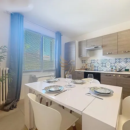 T3 Private Garden 2 Steps From The Center-clim Апартаменты Сен-Рафаэль