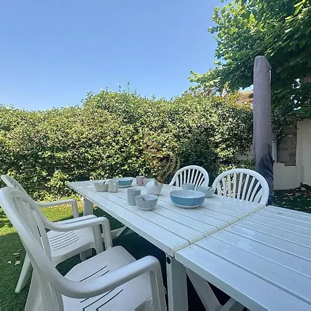 Apartman T3 Private Garden 2 Steps From The Center-clim